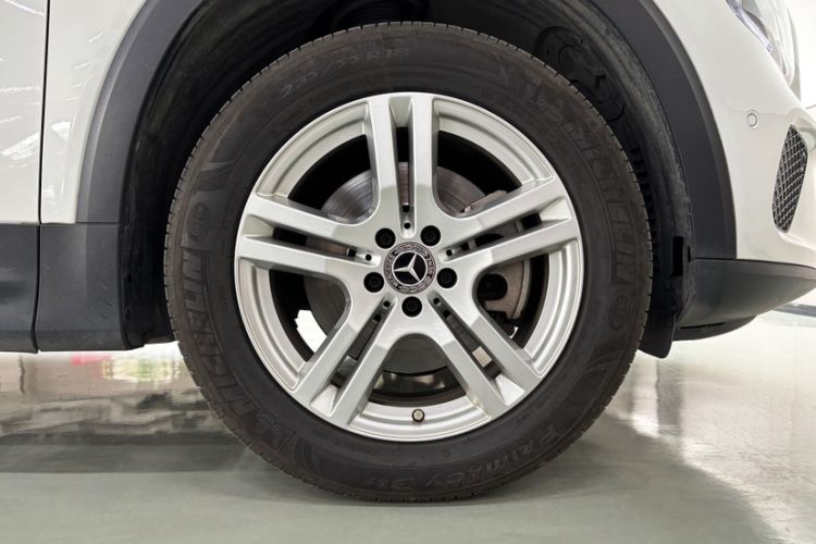 Used Mercedes-Benz GLB 2023 GLB 220 Sport Edition Exterior 6