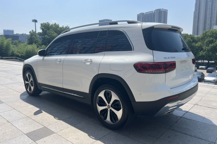 Used Mercedes-Benz GLB 2023 GLB 220 Fashion Model Exterior 8