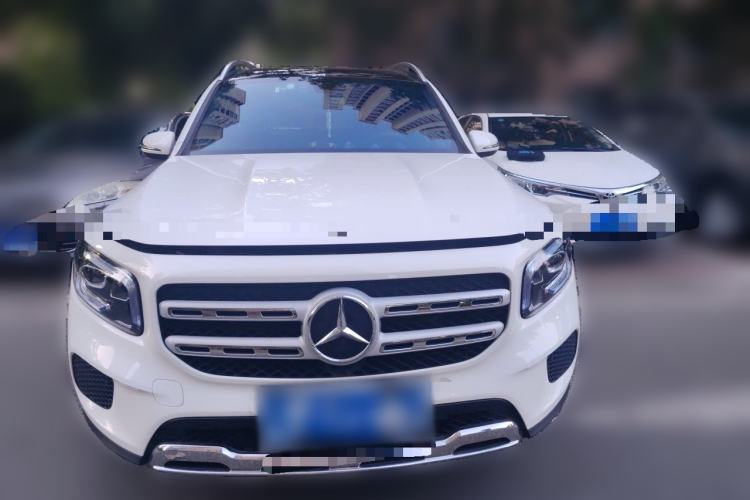 Used Mercedes-Benz GLB 2023 Refreshed GLB 200 Dynamic Edition Front
