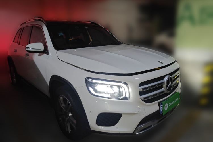 Used Mercedes-Benz GLB 2023 GLB 220 Sport Edition Front Right 45 Deg