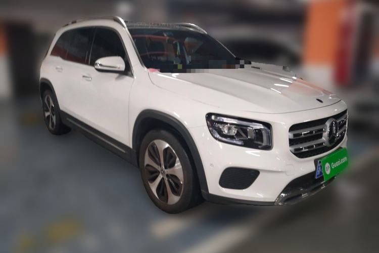 Used Mercedes-Benz GLB 2023 GLB 220 Fashion Model Front Right 45 Deg