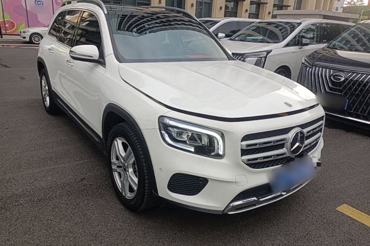 Used Mercedes-Benz GLB 2023 GLB 220 Sport Edition Front Right 45 Deg