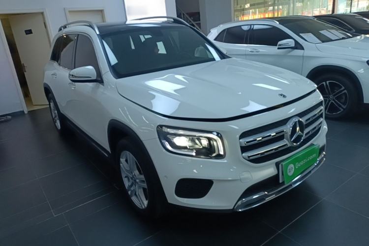 Used Mercedes-Benz GLB 2023 GLB 220 Sport Edition Front Right 45 Deg