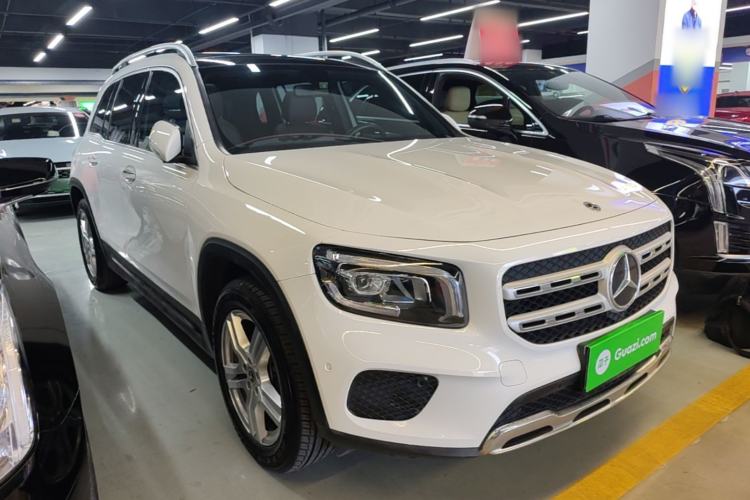 Used Mercedes-Benz GLB 2023 GLB 220 Sport Edition Front Right 45 Deg