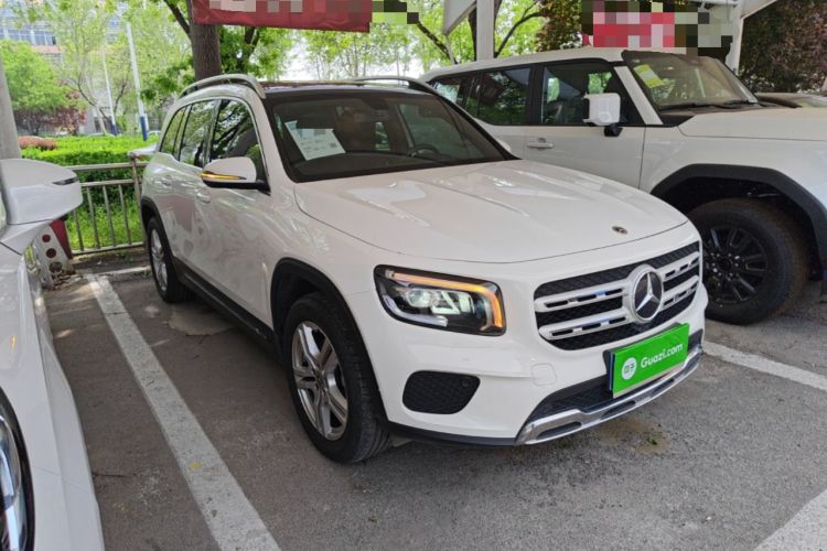 Used Mercedes-Benz GLB 2023 GLB 200 Dynamic Edition Front Right 45 Deg