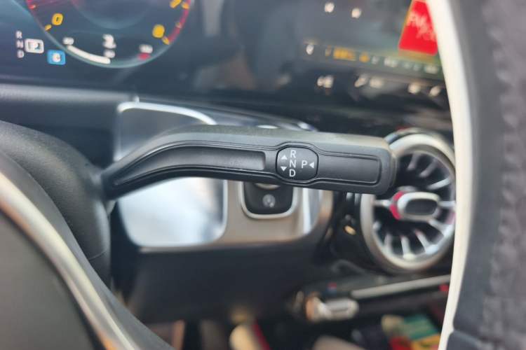 Used Mercedes-Benz GLB 2023 GLB 200 Fashion Model Gear Lever