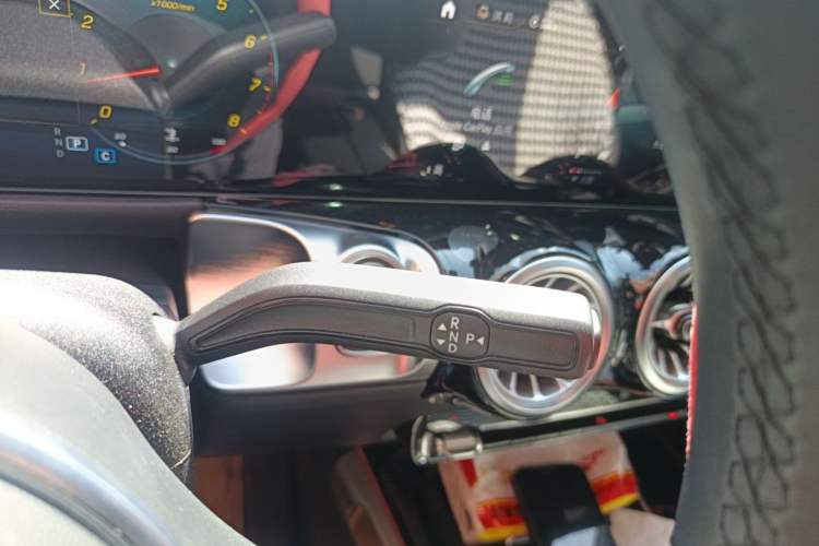 Used Mercedes-Benz GLB 2023 GLB 220 Fashion Model Gear Lever