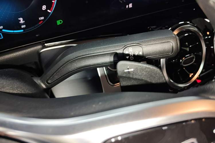 Used Mercedes-Benz GLB 2023 GLB 200 Fashion Model Gear Lever