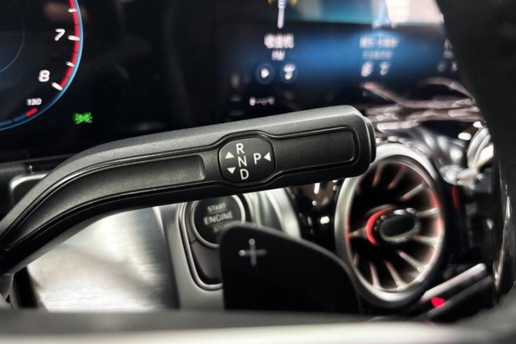 Used Mercedes-Benz GLB 2023 GLB 220 Sport Edition Gear Lever