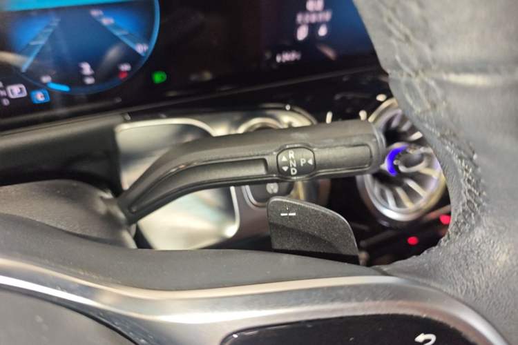 Used Mercedes-Benz GLB 2023 GLB 220 Fashion Model Gear Lever