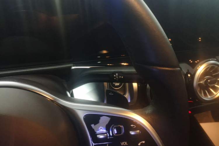 Used Mercedes-Benz GLB 2023 GLB 220 Fashion Model Gear Lever