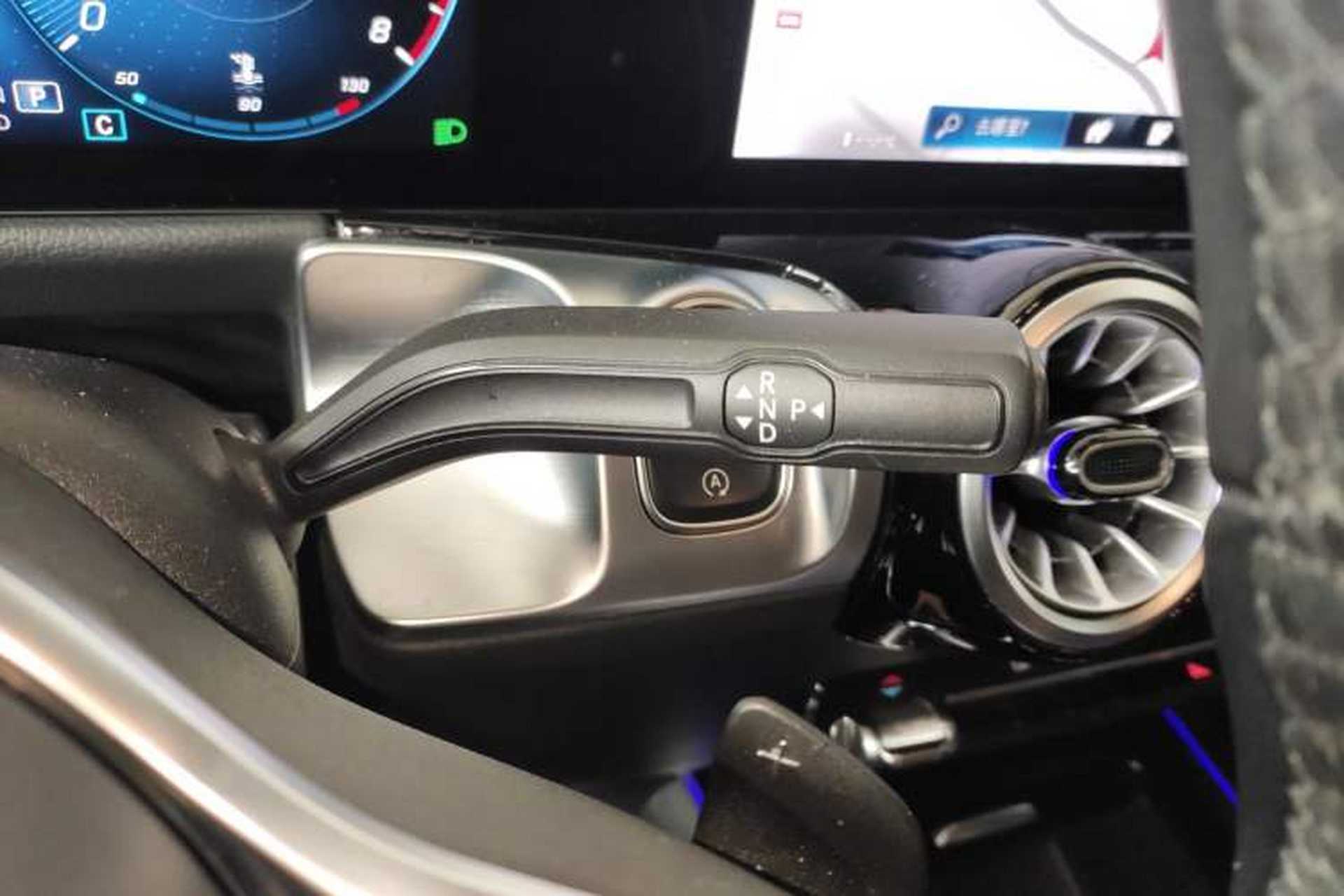 Used Mercedes-Benz GLB 2023 GLB 220 Fashion Model Gear Lever