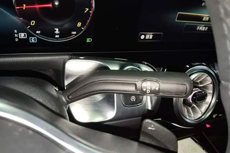 Used Mercedes-Benz GLB 2023 GLB 220 Fashion Model Gear Lever