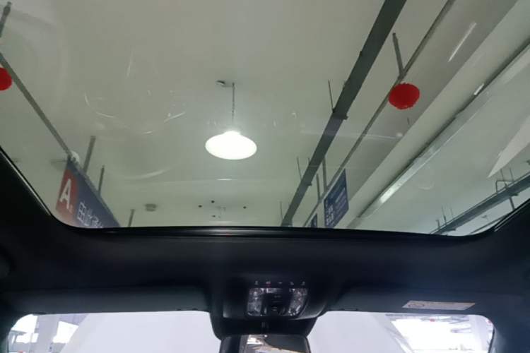 Used Mercedes-Benz GLB 2023 GLB 220 4MATIC Headliner