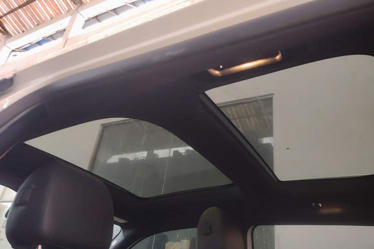 Used Mercedes-Benz GLB 2023 GLB 220 Fashion Model Headliner