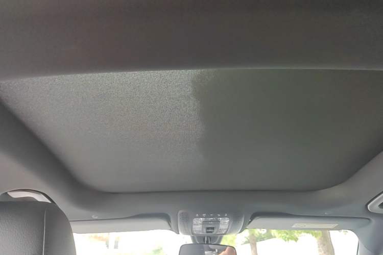 Used Mercedes-Benz GLB 2023 GLB 200 Fashion Model Headliner
