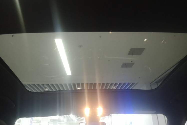 Used Mercedes-Benz GLB 2023 GLB 220 Fashion Model Headliner