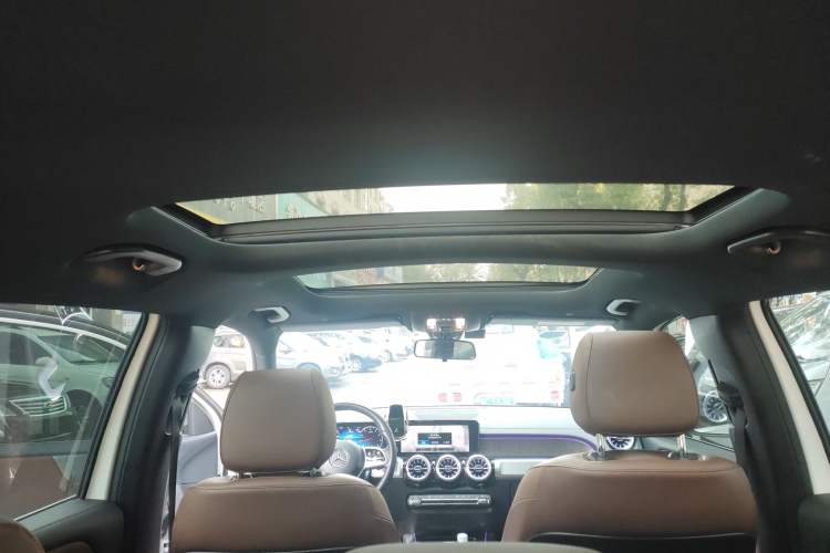 Used Mercedes-Benz GLB 2023 GLB 220 Fashion Model Headliner