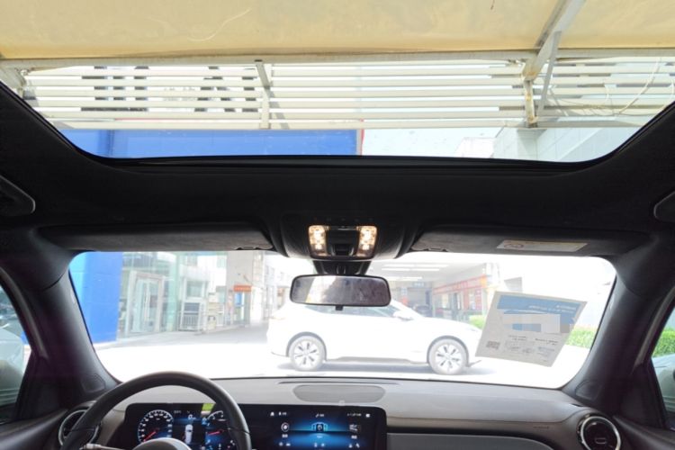 Used Mercedes-Benz GLB 2023 GLB 200 Dynamic Edition Headliner