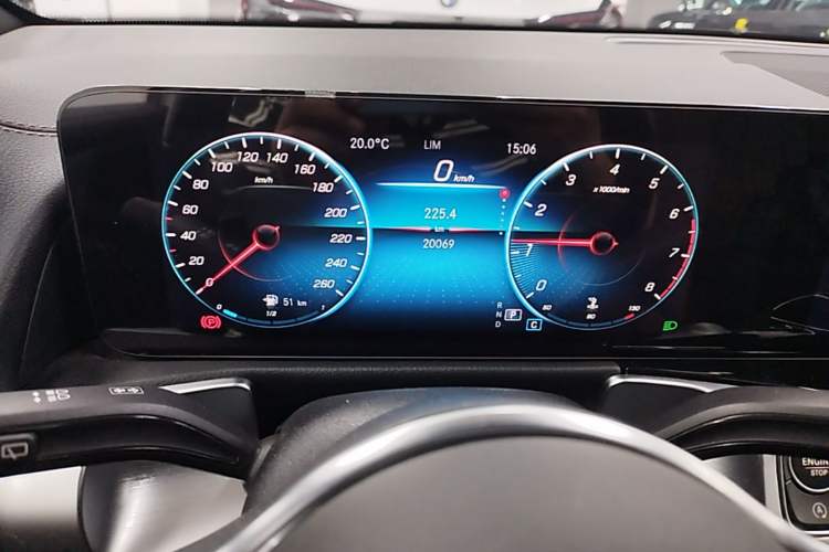 Used Mercedes-Benz GLB 2023 GLB 200 Fashion Model Instrument Cluster