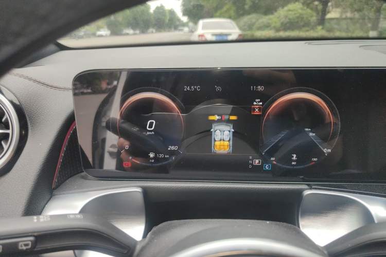 Used Mercedes-Benz GLB 2023 GLB 220 Sport Edition Instrument Cluster