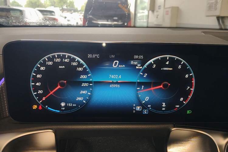 Used Mercedes-Benz GLB 2023 GLB 220 Fashion Model Instrument Cluster