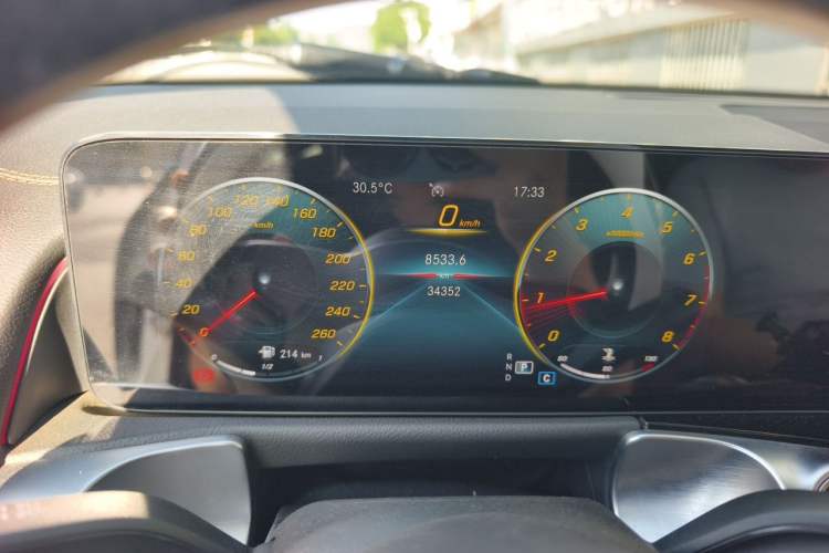 Used Mercedes-Benz GLB 2023 GLB 200 Fashion Model Instrument Cluster