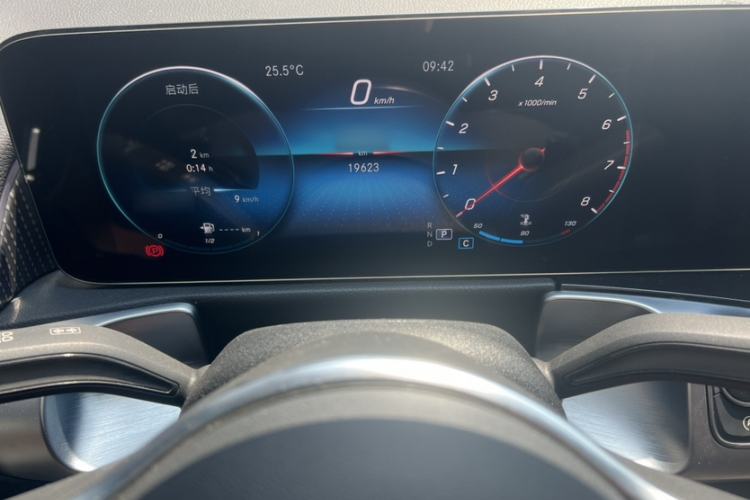 Used Mercedes-Benz GLB 2023 GLB 220 Fashion Model Instrument Cluster