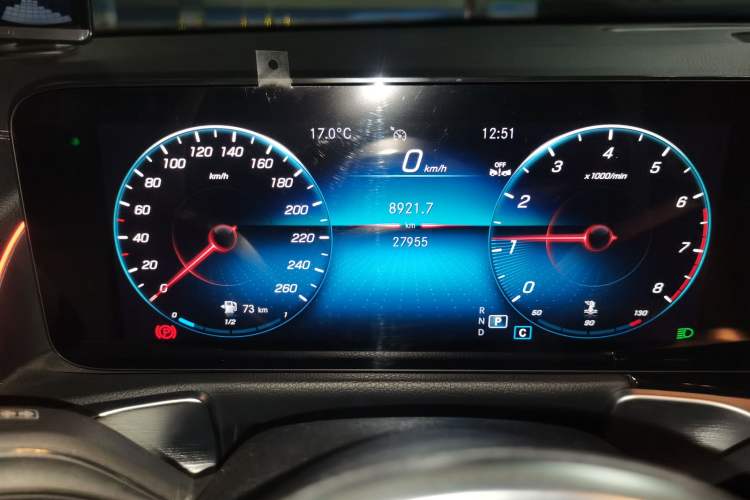 Used Mercedes-Benz GLB 2023 GLB 200 Dynamic Edition Instrument Cluster