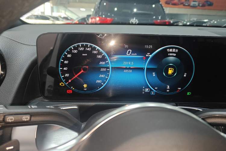 Used Mercedes-Benz GLB 2023 GLB 200 Dynamic Edition Instrument Cluster