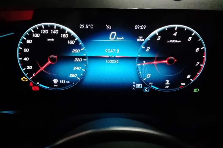 Used Mercedes-Benz GLB 2023 GLB 220 Sport Edition Instrument Cluster