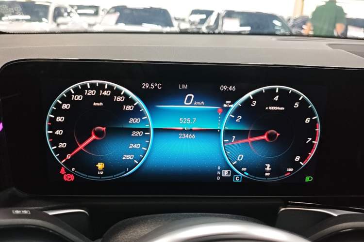 Used Mercedes-Benz GLB 2023 GLB 220 Sport Edition Instrument Cluster