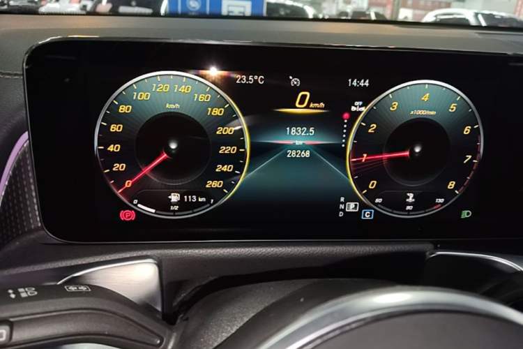 Used Mercedes-Benz GLB 2023 GLB 220 Fashion Model Instrument Cluster