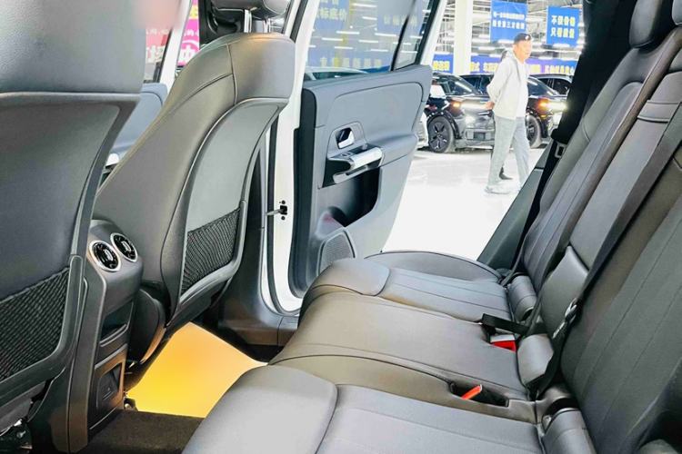 Used Mercedes-Benz GLB 2023 GLB 220 Sport Edition Interior 1