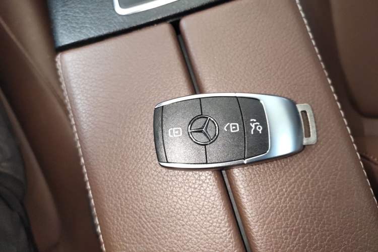 Used Mercedes-Benz GLB 2023 GLB 220 Fashion Model Interior 1