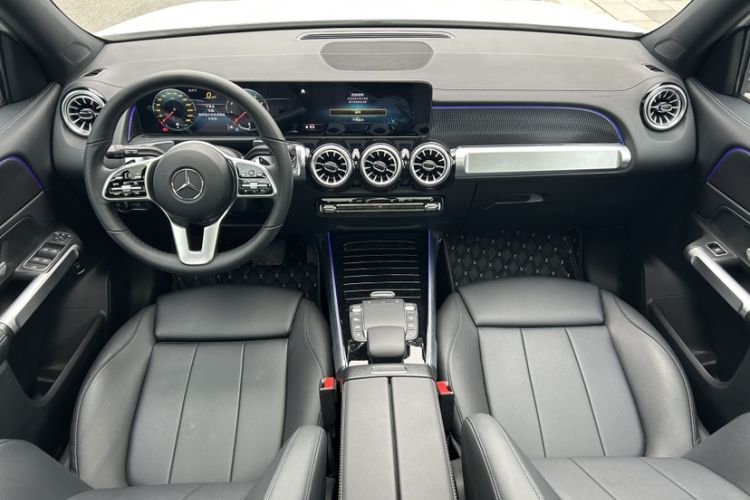 Used Mercedes-Benz GLB 2023 GLB 220 Sport Edition Interior 10
