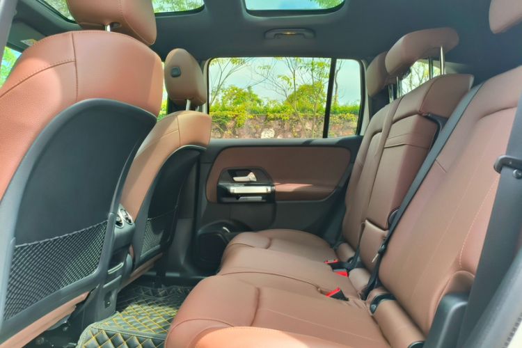 Used Mercedes-Benz GLB 2023 GLB 200 Dynamic Edition Interior 2