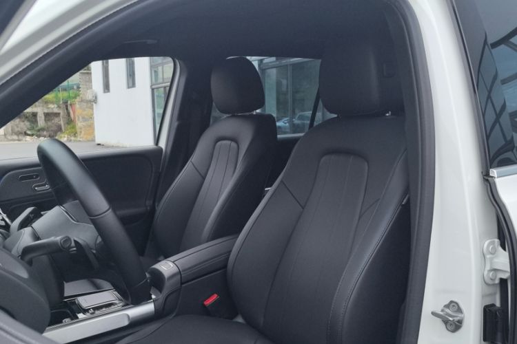 Used Mercedes-Benz GLB 2023 GLB 220 Fashion Model Interior 2