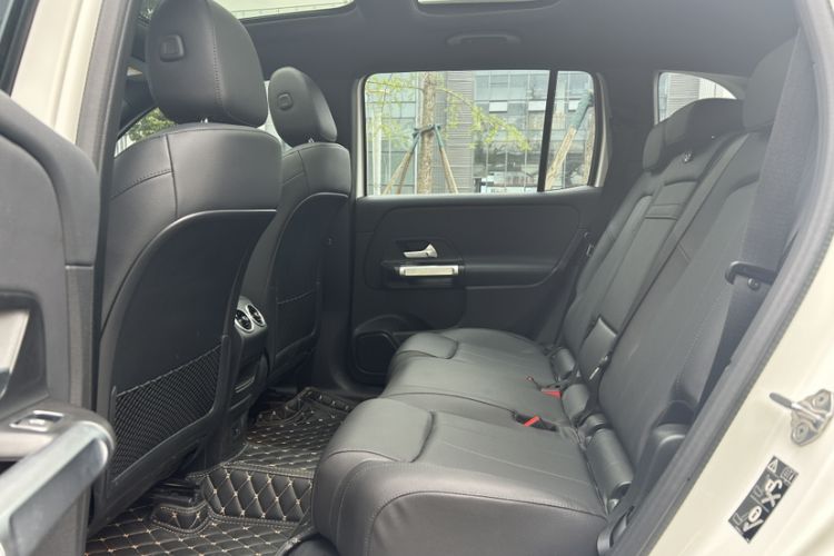 Used Mercedes-Benz GLB 2023 GLB 220 Sport Edition Interior 3