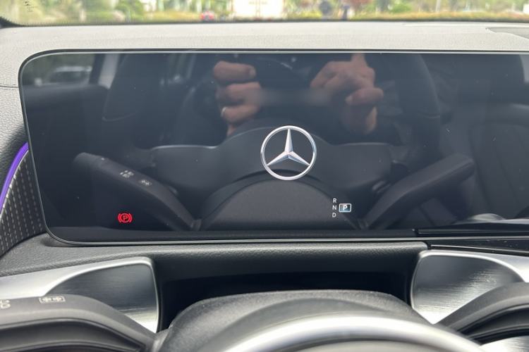 Used Mercedes-Benz GLB 2023 GLB 220 Sport Edition Interior 6