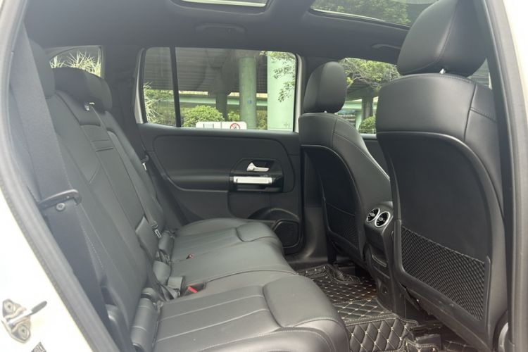 Used Mercedes-Benz GLB 2023 GLB 220 Sport Edition Interior 7