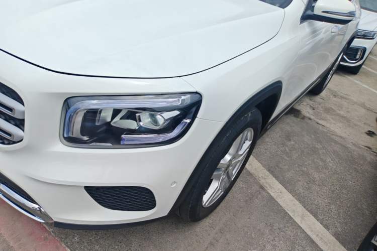 Used Mercedes-Benz GLB 2023 GLB 220 Sport Edition Left Front Headlight