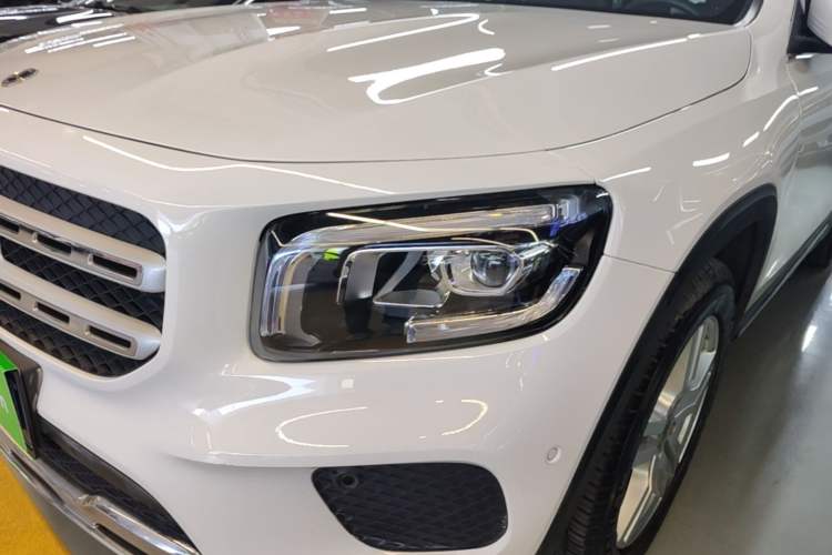 Used Mercedes-Benz GLB 2023 GLB 220 Sport Edition Left Front Headlight