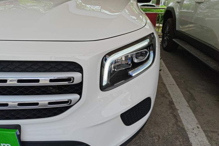 Used Mercedes-Benz GLB 2023 GLB 200 Dynamic Edition Left Front Headlight
