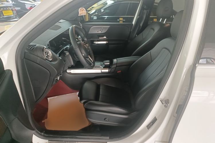 Used Mercedes-Benz GLB 2023 GLB 220 Sport Edition Left Front Seat