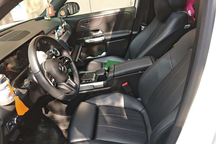Used Mercedes-Benz GLB 2023 GLB 220 Sport Edition Left Front Seat