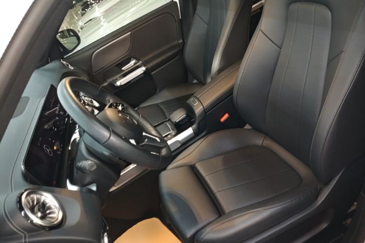 Used Mercedes-Benz GLB 2023 GLB 220 Sport Edition Left Front Seat