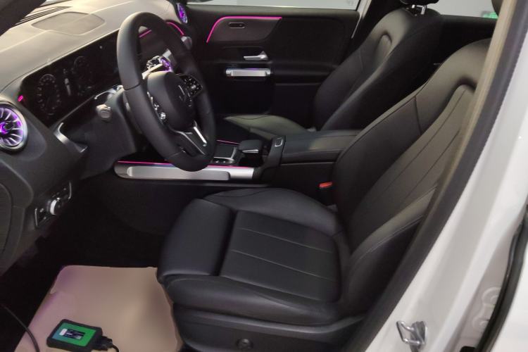 Used Mercedes-Benz GLB 2023 GLB 220 Sport Edition Left Front Seat