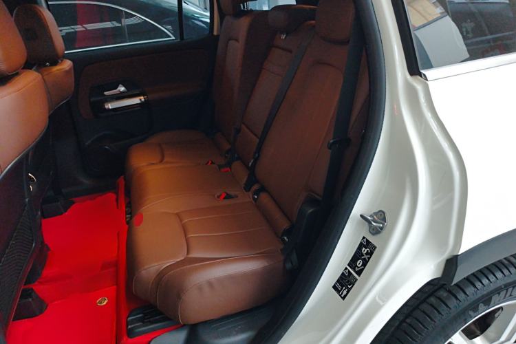 Used Mercedes-Benz GLB 2023 GLB 200 Fashion Model Left Rear Seat