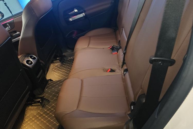 Used Mercedes-Benz GLB 2023 GLB 220 Sport Edition Left Rear Seat
